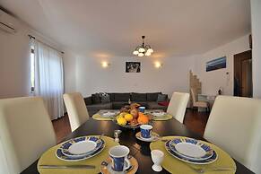 Apartment Nina