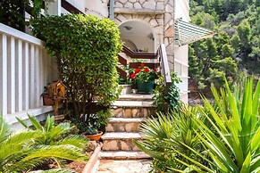 Apartments Villa Smokvina