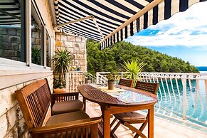 Apartments Villa Smokvina