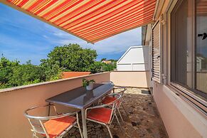 Apartment Mima