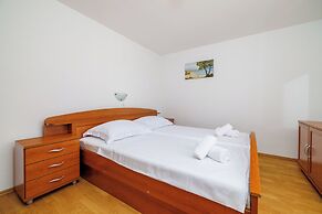 Apartment Mima