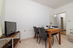 Apartment Mima