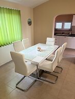 Apartments Leonardo