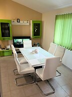 Apartments Leonardo