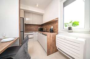 Apartments Vrsi