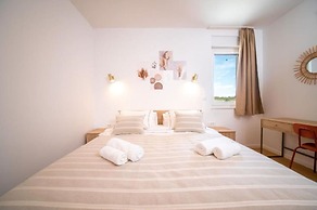 Apartments Vrsi
