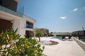 Apartments Vrsi