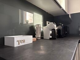 Apartment Silver Shine