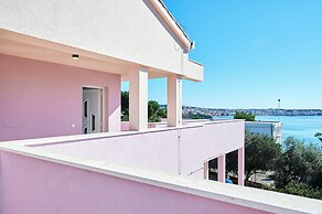 Apartment Tomi