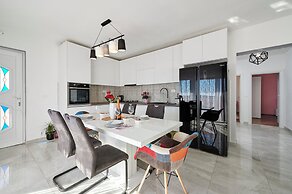 Apartment Tomi