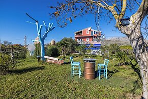 Apartments Holiday Home Book