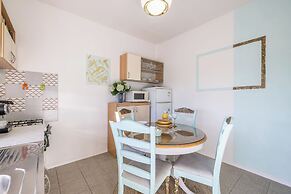 Apartments Holiday Home Book