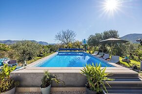 Apartments Holiday Home Book