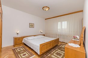 Apartment Goran Center