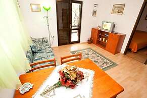 Apartments Miro