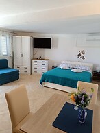 Apartments Aura