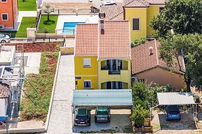 Apartments Rondine