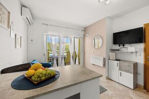 Apartments Rondine