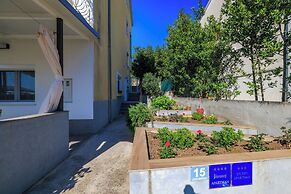 Apartment Lea