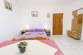 Apartments Nada