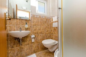 Apartments and Rooms Roso