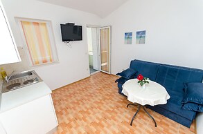 Apartments and Rooms Roso