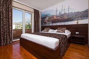 Apartment Arte
