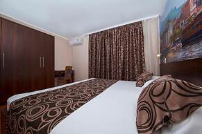 Apartment Arte