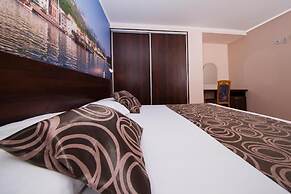 Apartment Arte