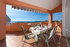Apartment Arte