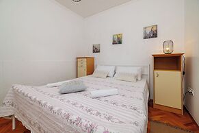 Apartment Mare