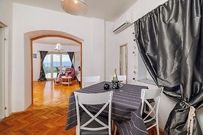 Apartment Mare