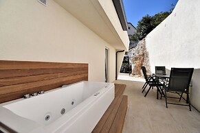 House Luxury