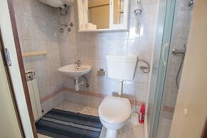 Apartment Elza