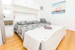 Apartments Marina