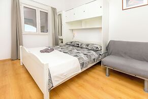 Apartments Marina