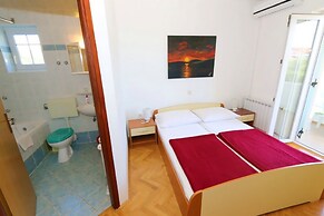Apartments Vacation Jakisnica