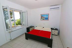 Apartments Vacation Jakisnica