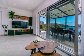 House Paval