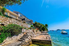 House Paval