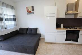 Apartments Tadijic