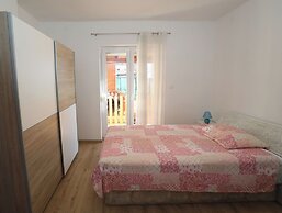 Apartments Tadijic