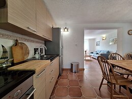 House Barci