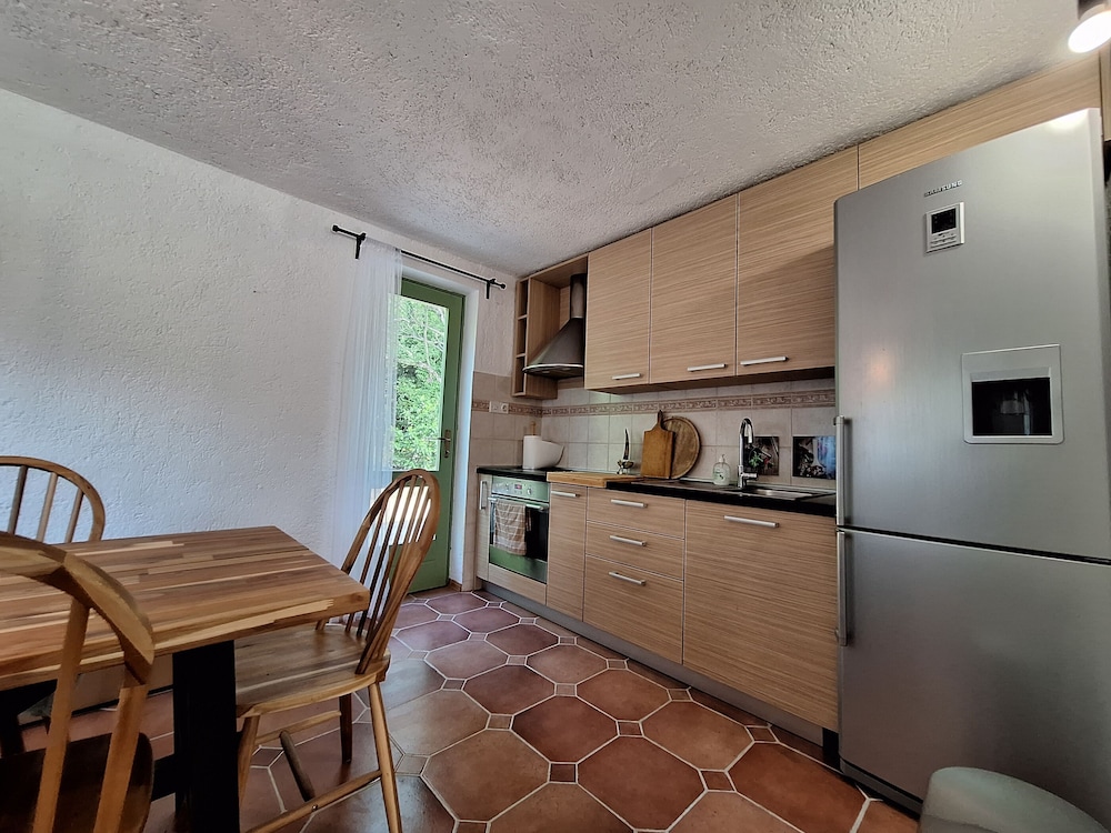House Barci