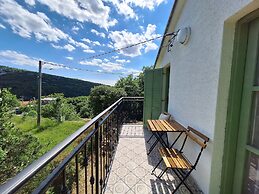 House Barci