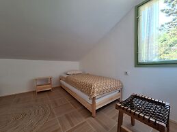 House Barci