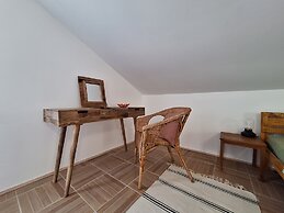 House Barci