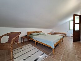 House Barci