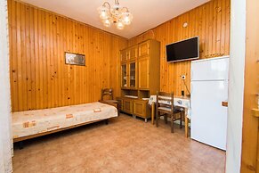 Apartment and Rooms Ive
