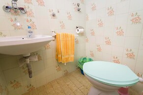 Apartment and Rooms Ive